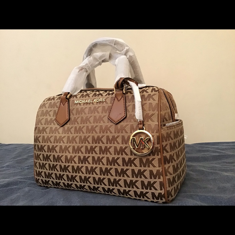 Michael Kors Bedford Large Duffel Satchel Bag - Picture 6 of 6
